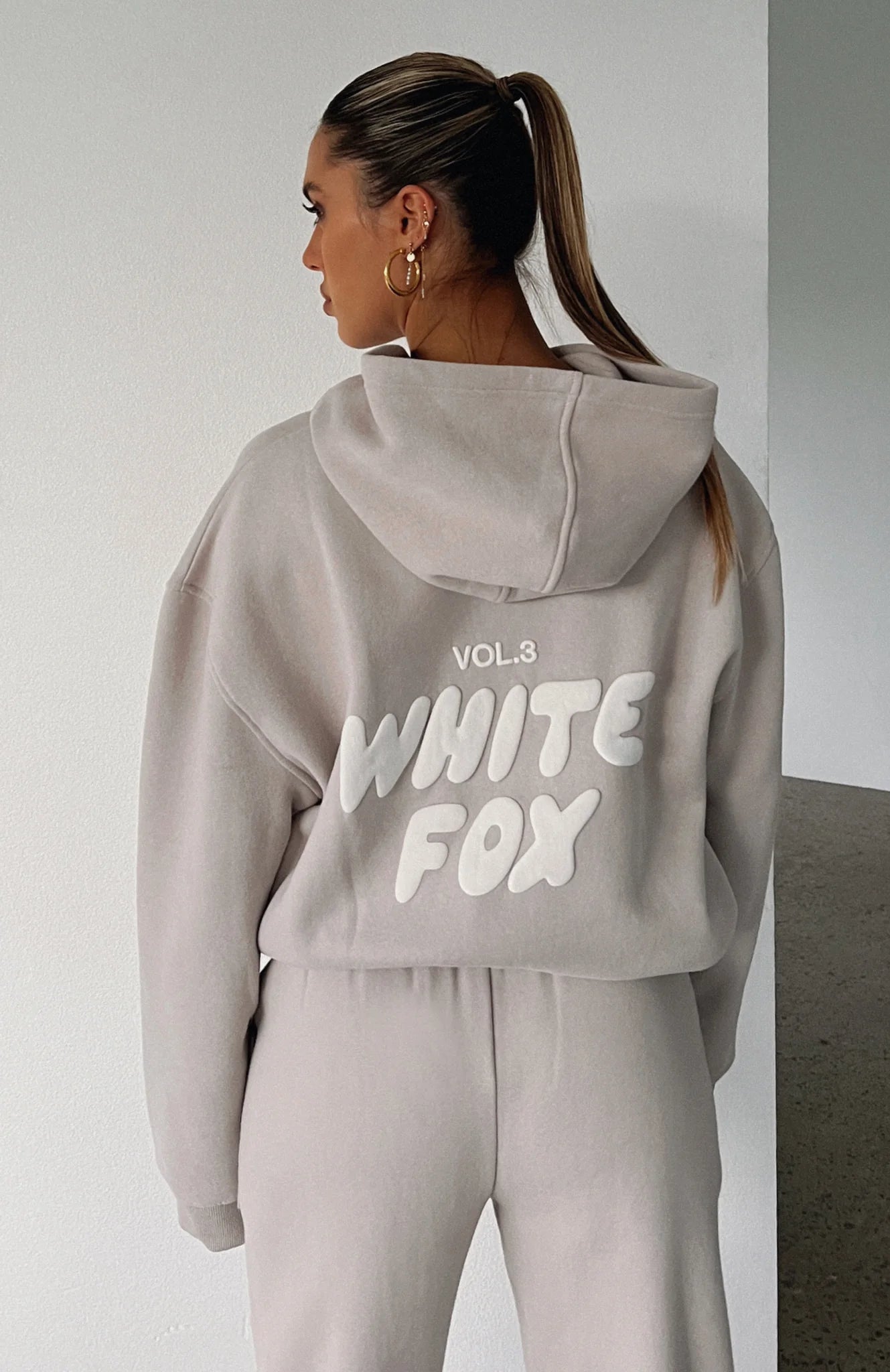 White Fox Oversized Hoodie + Free Sweatpants